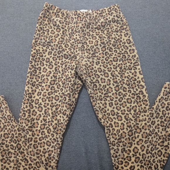 Boden Other - Mini Boden Leopard Print Pants